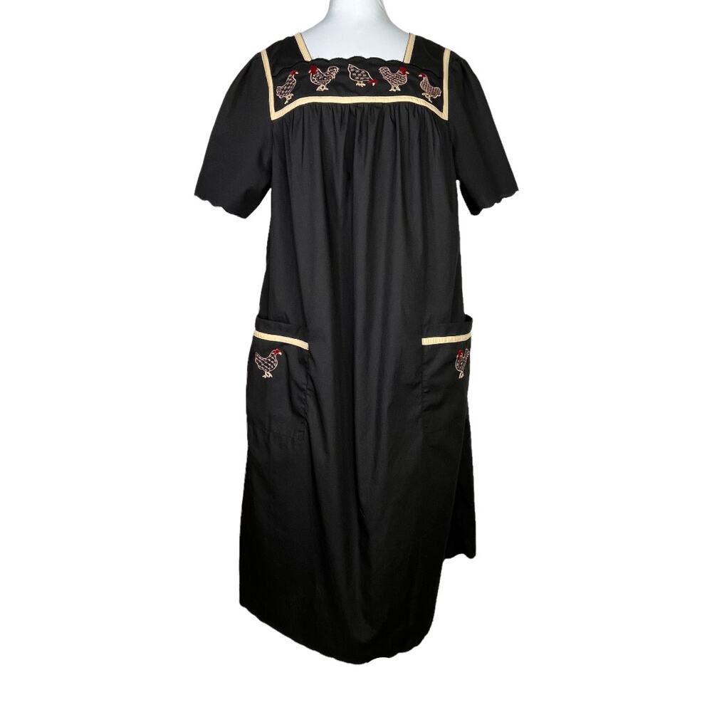 Go Softly Chicken nightgown House Patio Dress Small Mumu Gown Embroidered Pocket